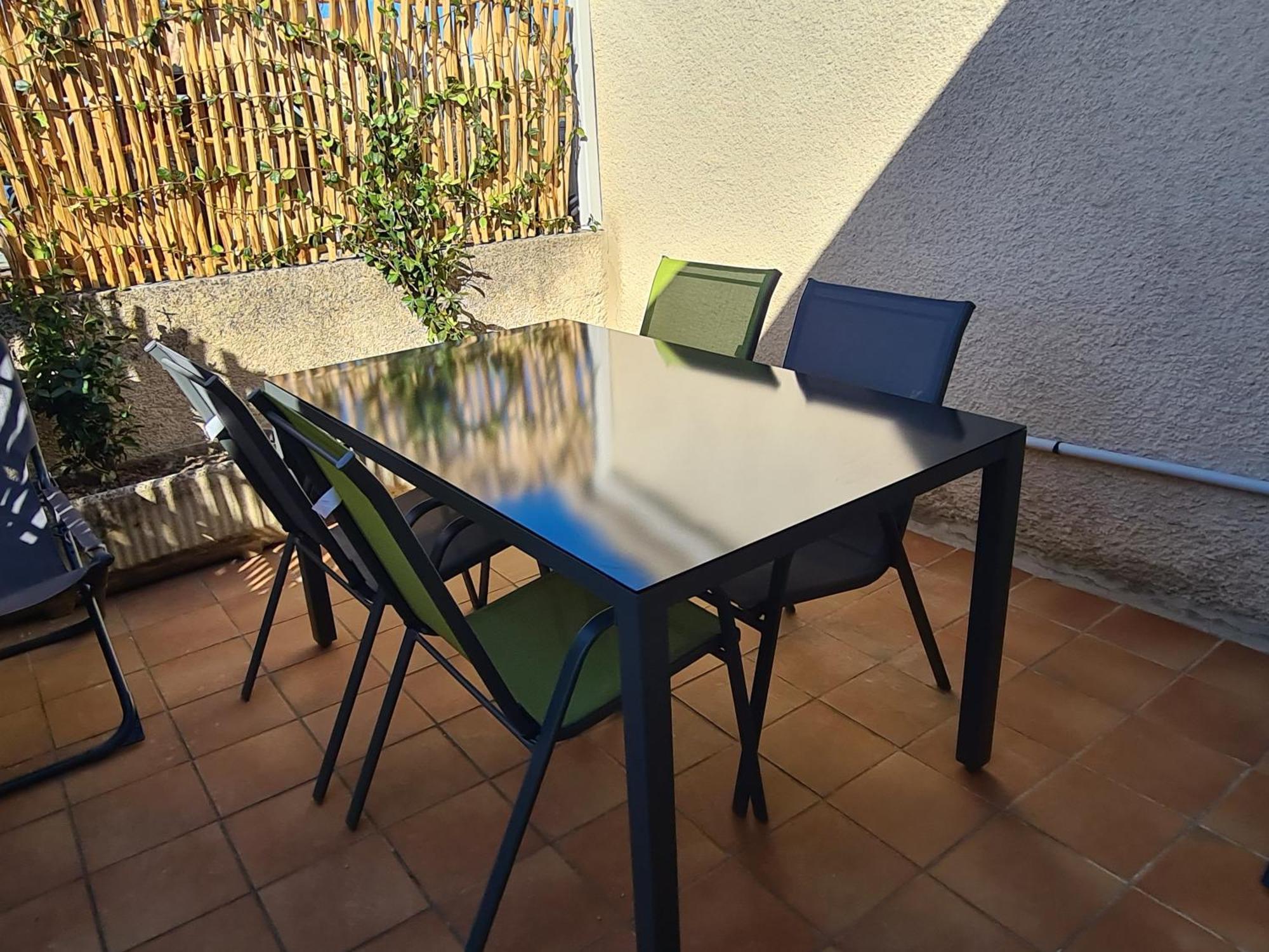 Les Oliviers Apartment Ansouis Bagian luar foto